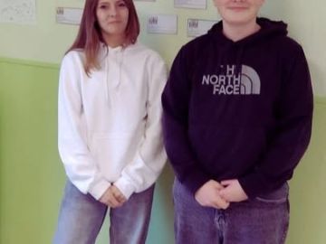 🗳️ Élections des délégués au collège !

Les 3e ont vécu une belle expérience de démocratie.
Quentin, éducateur, est intervenu pour rappeler le rôle et les...