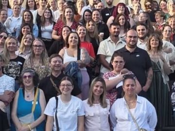 Un immense merci à tous et à toutes pour votre venue hier soir ! 
Cette soirée des retrouvailles a été un véritable succès et c'est grâce à vous !...